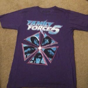 Band shirt: Family Force 5, autographed/signed!!!